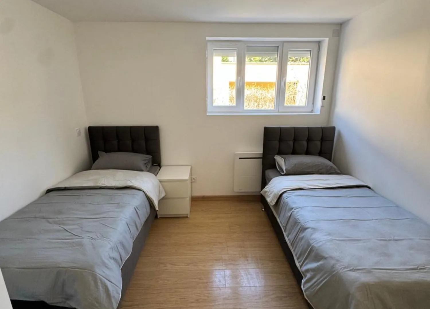 Grand T2 Renove Coeur De St-Priest Avec Parking Apartment Saint-Priest  France
