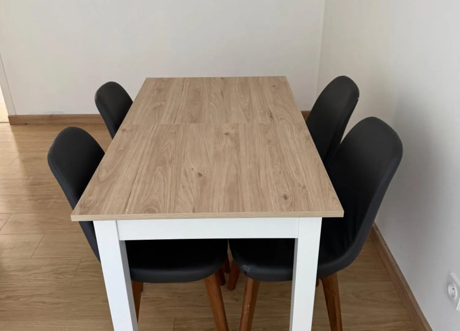Grand T2 Renove Coeur De St-Priest Avec Parking Apartment Saint-Priest  0*, Saint-Priest (Rhone)