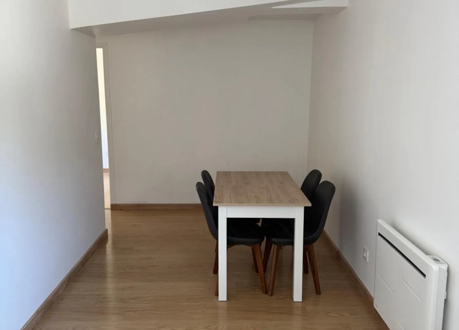 Grand T2 Renove Coeur De St-Priest Avec Parking Apartment Saint-Priest