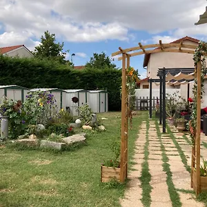 Evasion Campagnarde Avec Jardin Et Parking, Proche De Eurexpo Et Groupamastadium Appartement